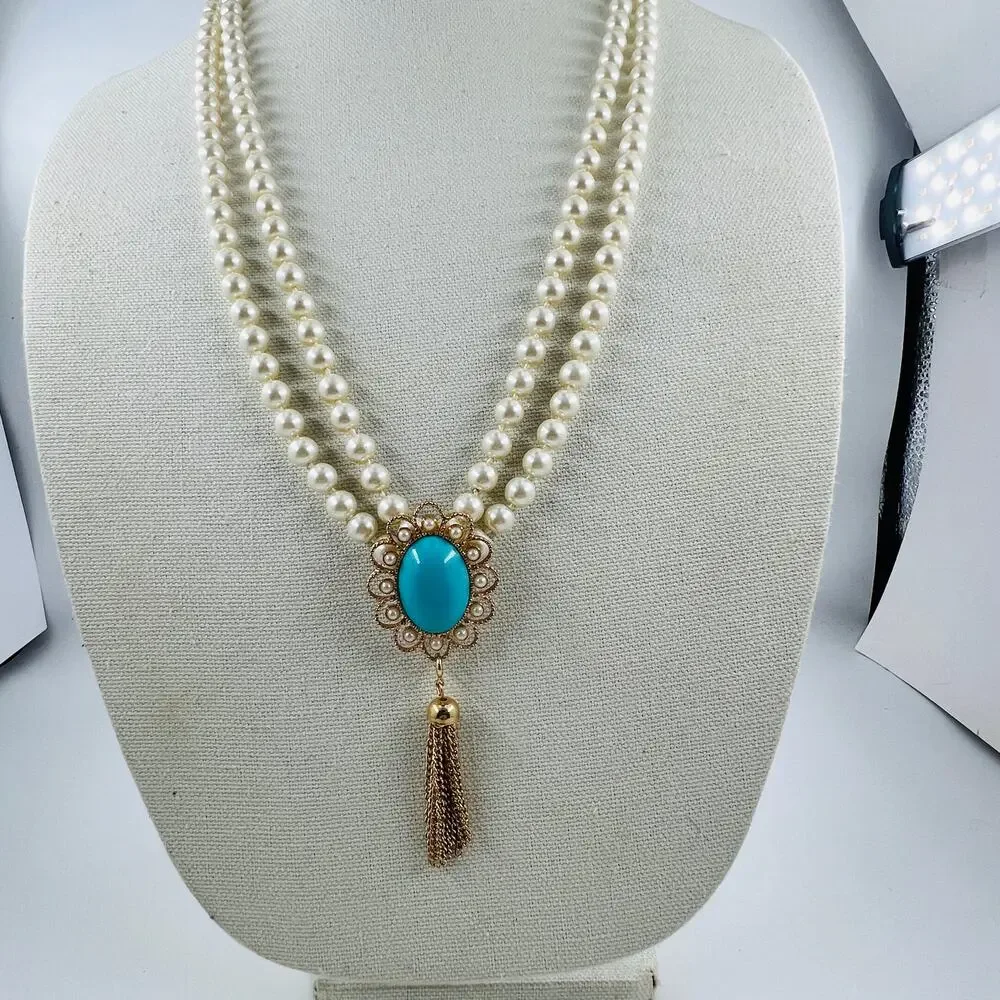 Sarah Coventry Magic Moods Faux Turquoise Brooch Gold Tone Chain Tassel 1973